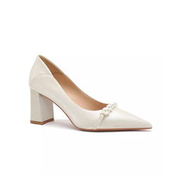 ZALORA Twenty Eight Shoes 8CM 尖頭珍珠鏈高踭鞋